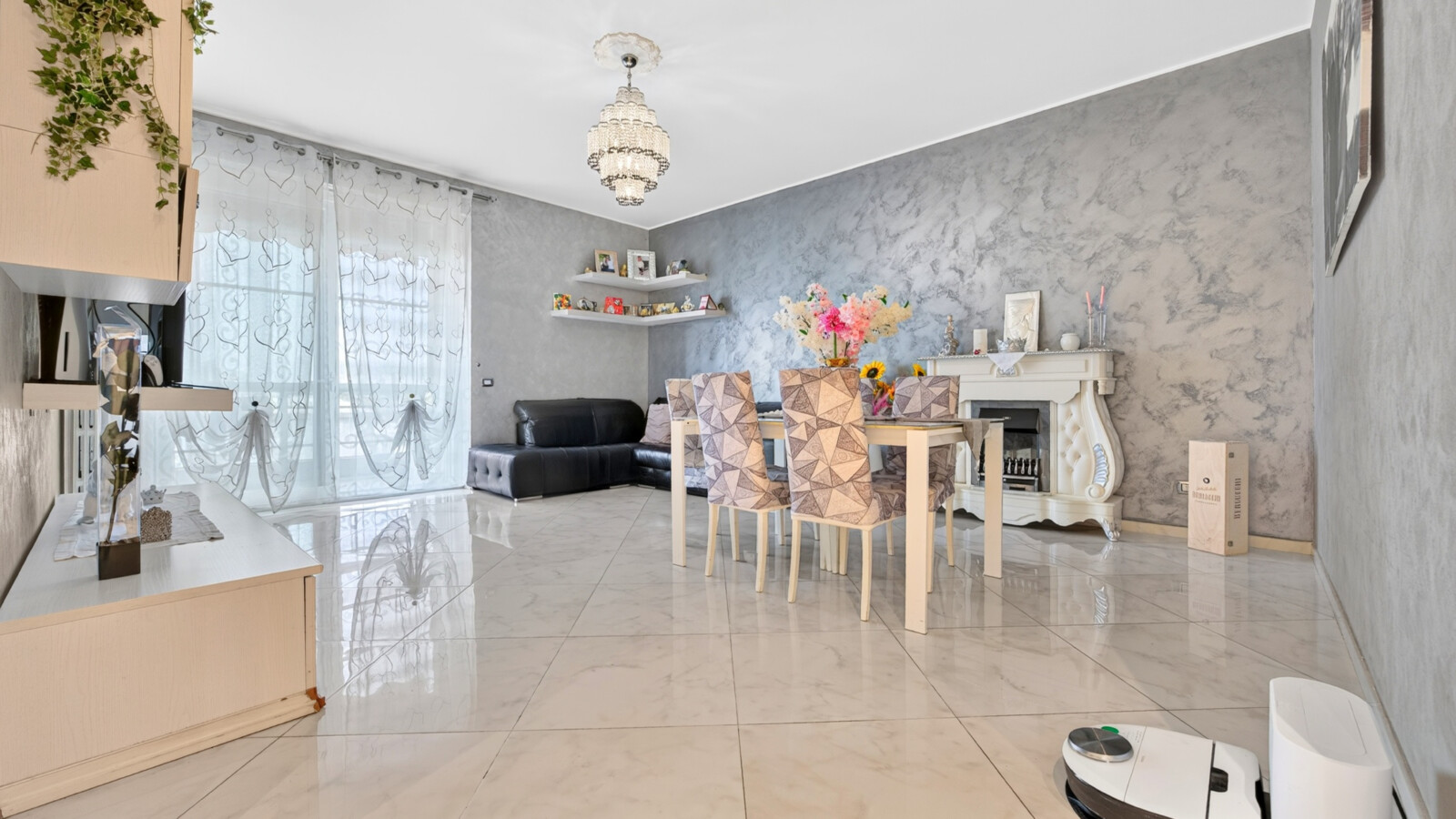 RESIDENZA SPORTING MIRASOLE – TRE LOCALI